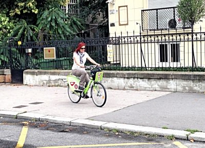 12-09-2014 Jelly on bike in Budapest_Fotor