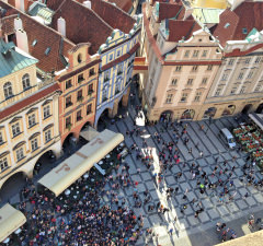 Praha – Beer, Sun & Tourist Fatigue